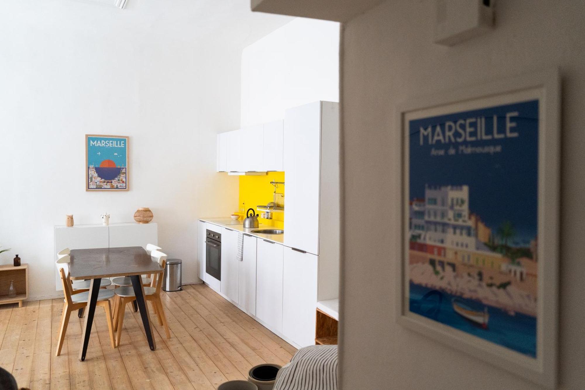 Apartment Julien - Gare St Charles - Cours Julien Marseille